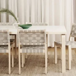 Aalto 82B rectangular table