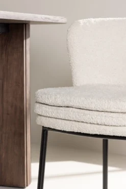 Agnes Matstolar White