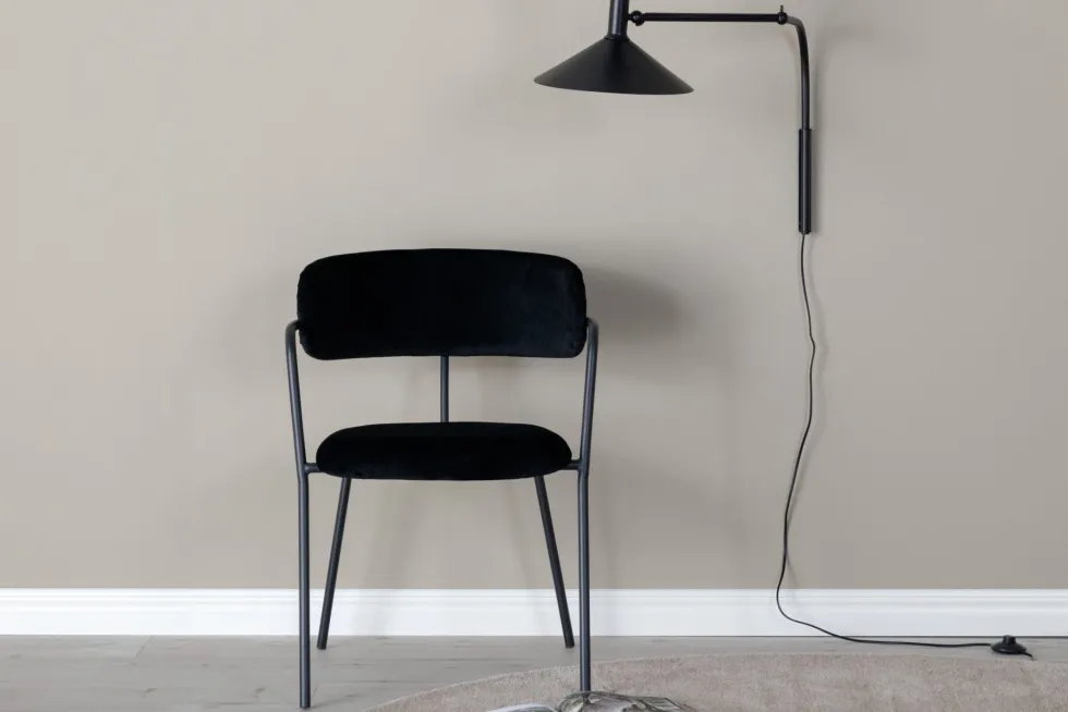 Arrow Matstolar Black