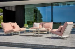 Blixt loungefåtölj – Pearl White / Teddy Orange