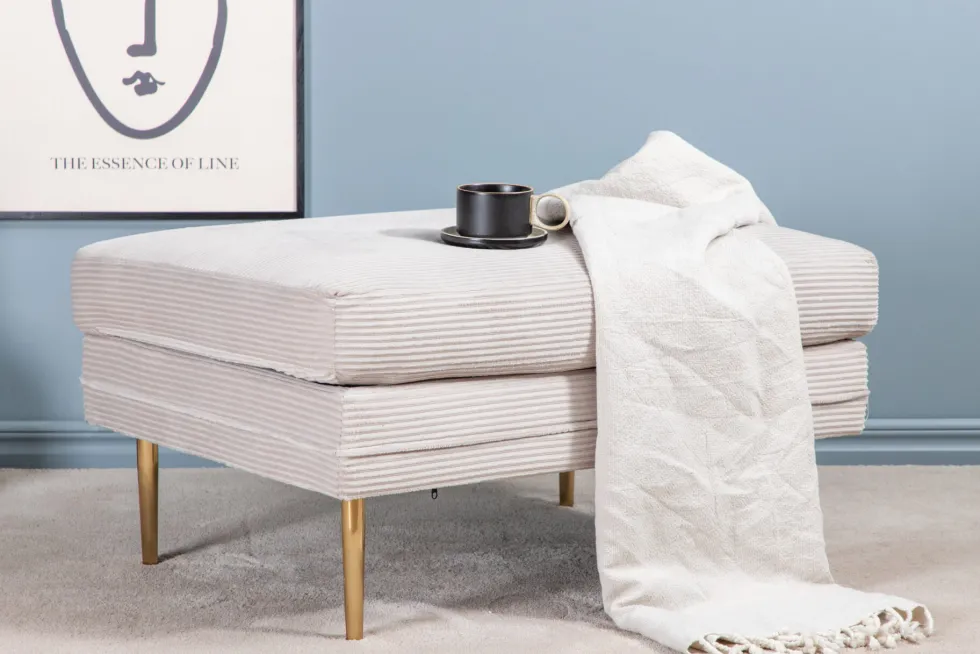 Boom Ottoman 70 x 49 x 90 Beige