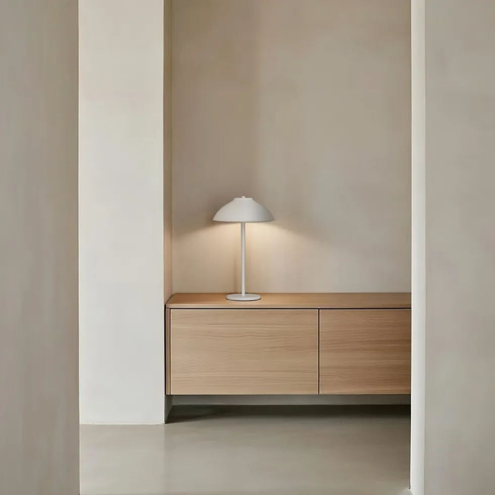 Bordslampa Vali Medium
