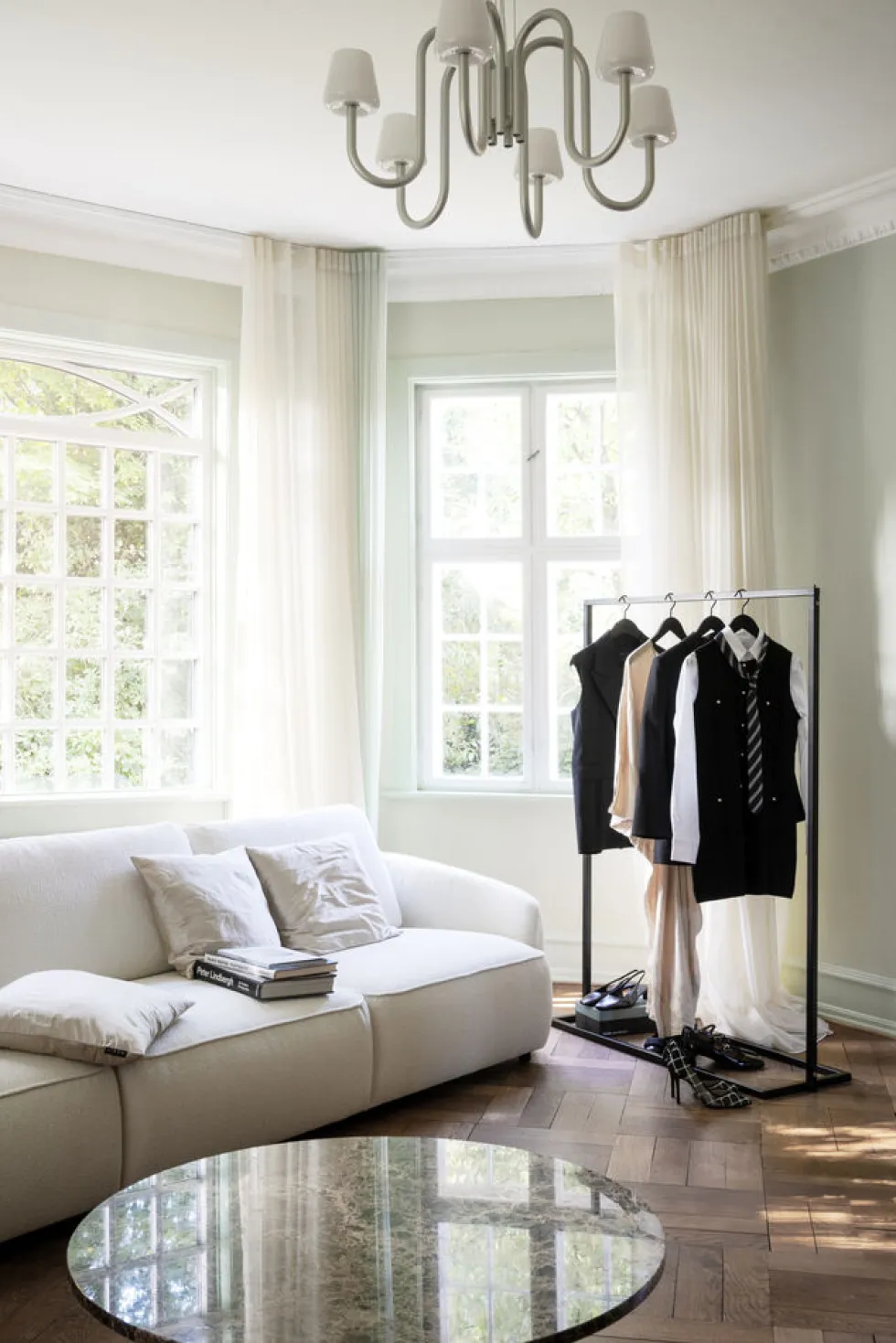 Brooksville soffbord runt Ø90