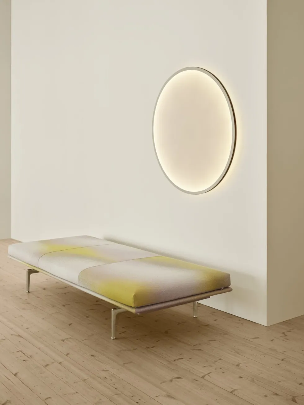 Calm vägglampa – Ø90 cm