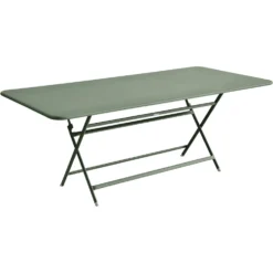 Caractére folding table 190