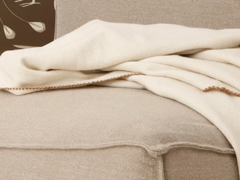 Catena Armstöd R L401 Rich Linen – Natural Soffa