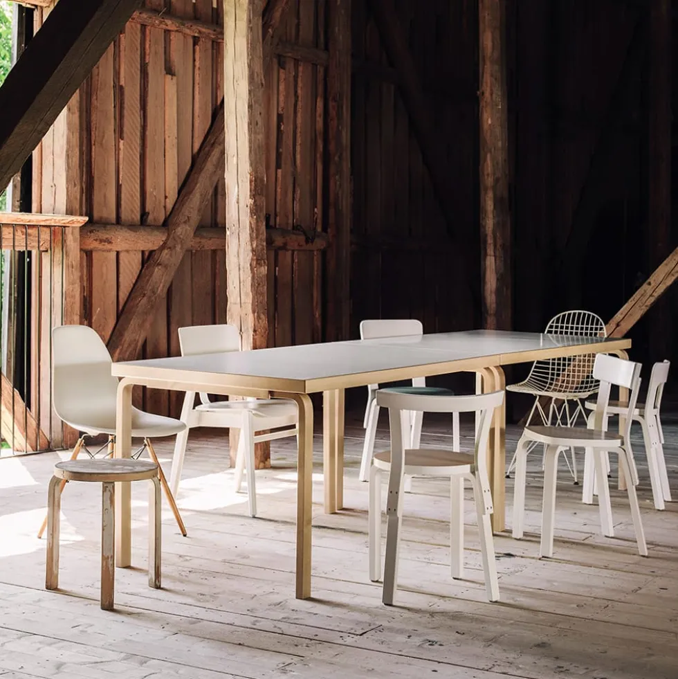 Chair 66 – Klassisk trästol i björk