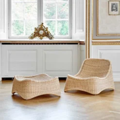 Chill chair and stool Icons