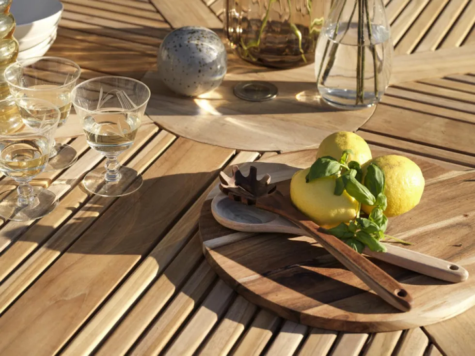 Circus 150 H73 teak natur matbord