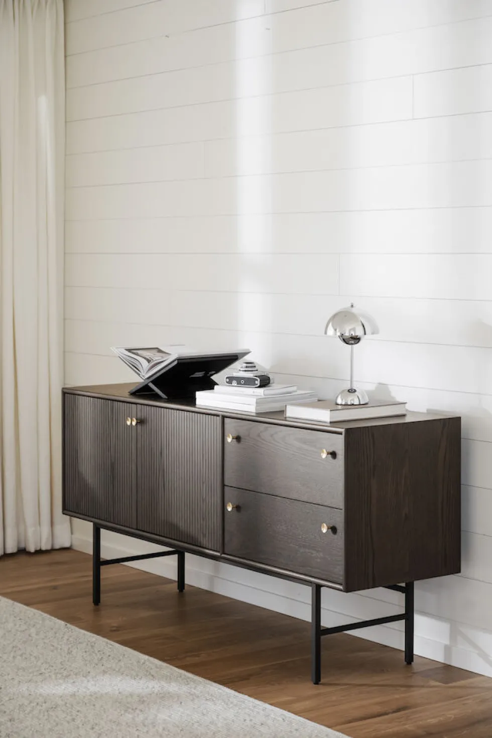 Clearbrook sideboard 160