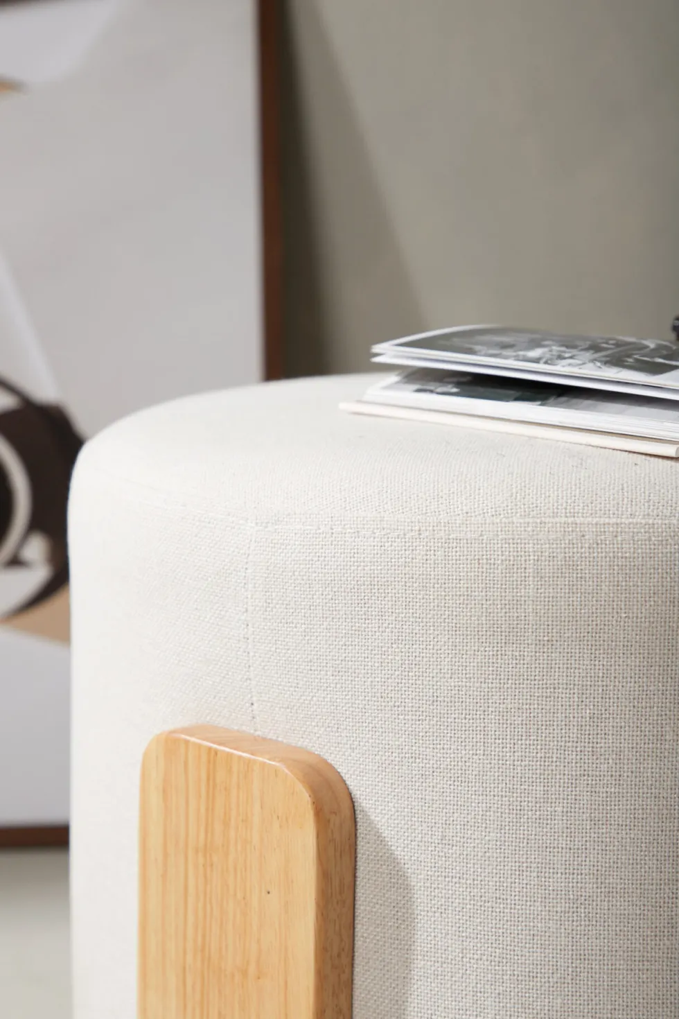 Coffey Ottoman ⌀50 ⌀50 White