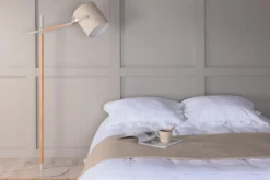 Dennis Golvlampor Beige