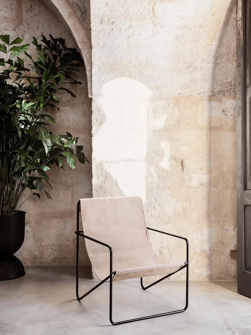 Desert Lounge Chair Svart Stomme