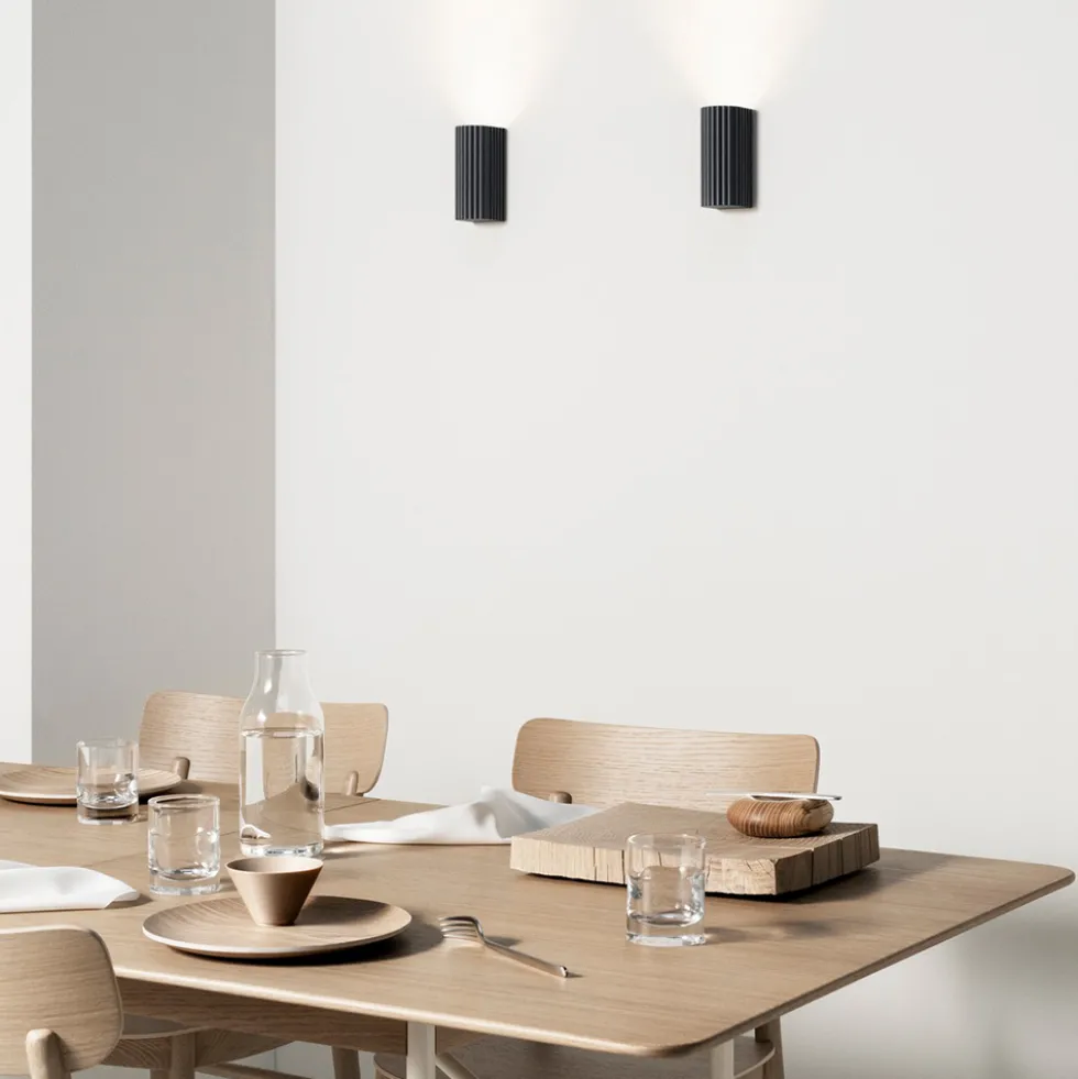 Donna wall vägglampa