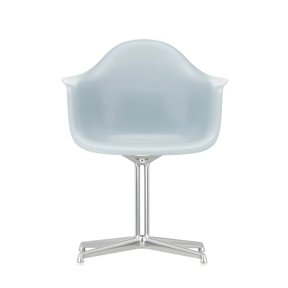 Eames Plastic Armchair DAL