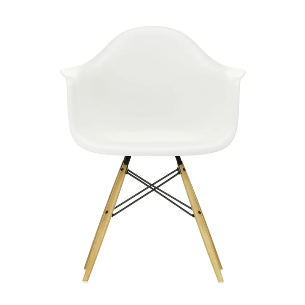 Eames Plastic Armchair DAW RE