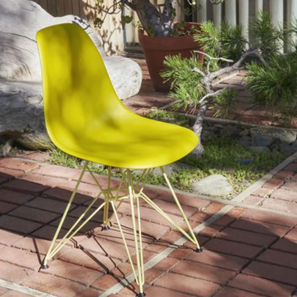 Eames Plastic Side Chair DSR special colors