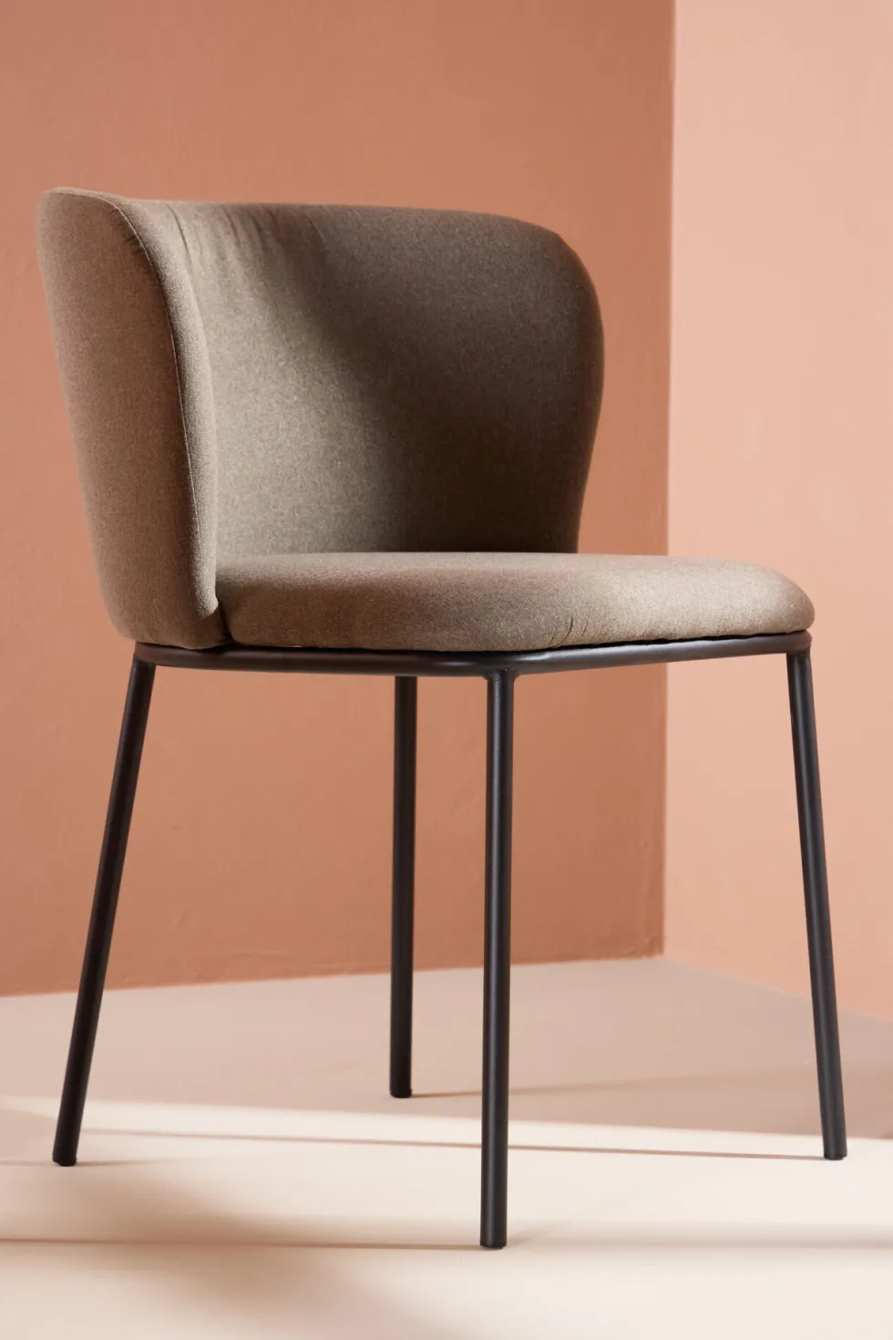 Edina Matstolar Brown