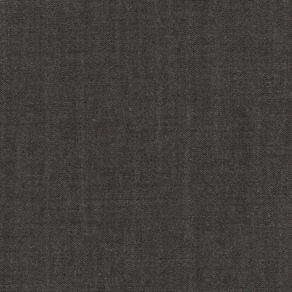 E015 Embrace lounge chair