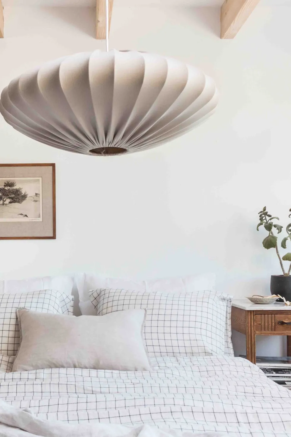 Ellipse 65 – Taklampa i bomull eller linne, 65 cm