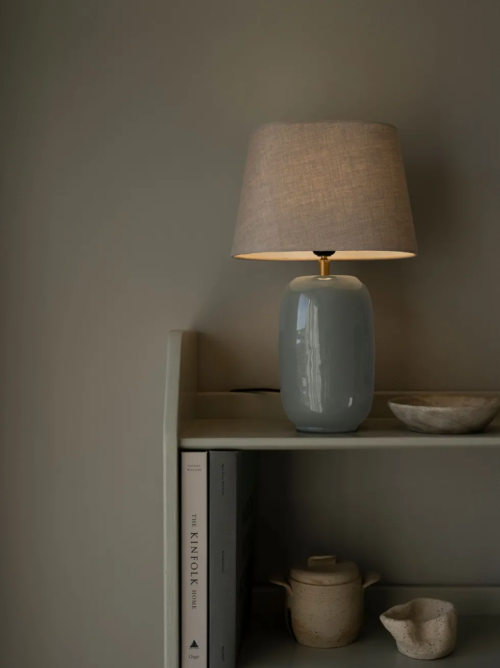 Emily Table – Bordslampa i emaljerat stål, flera färger