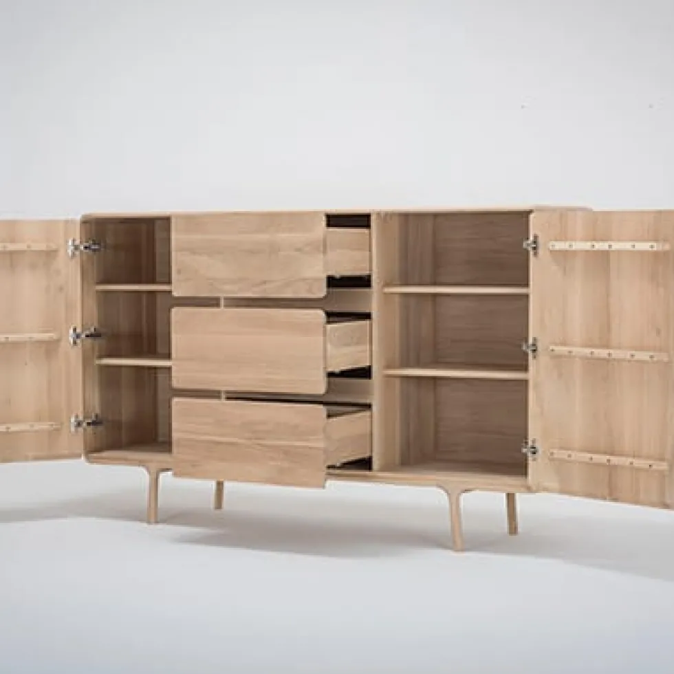 Fawn dresser 180