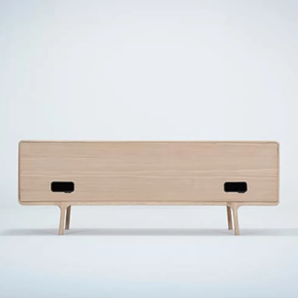 Fawn sideboard 150
