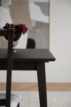 Filippa matbord 180
