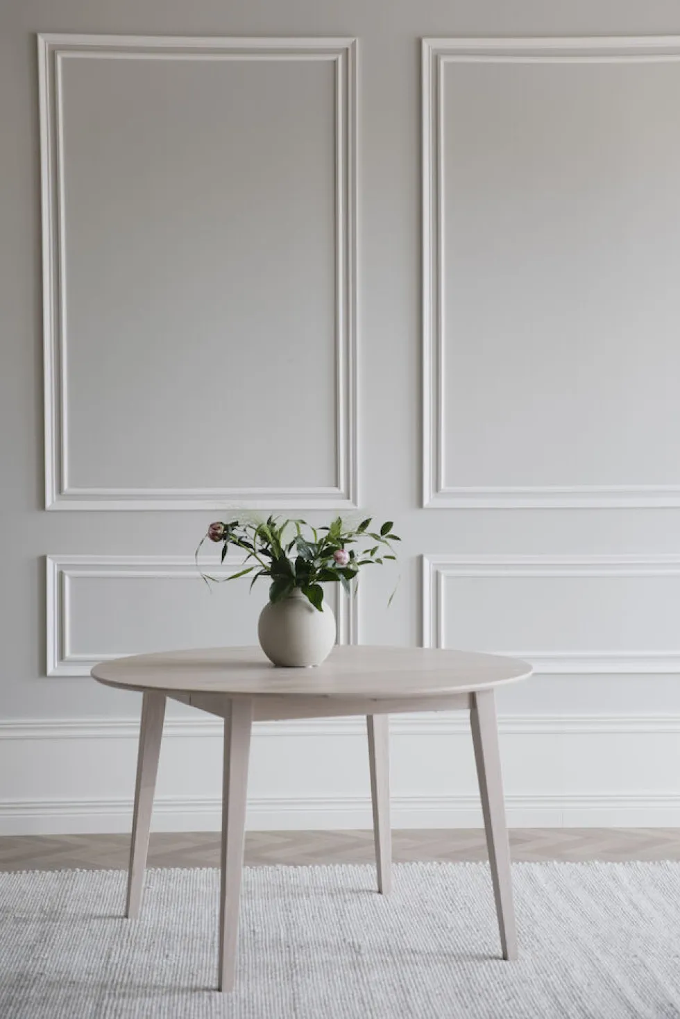 Filippa matbord runt 120/165