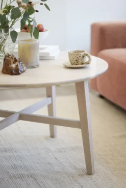 Filippa soffbord runt Ø90
