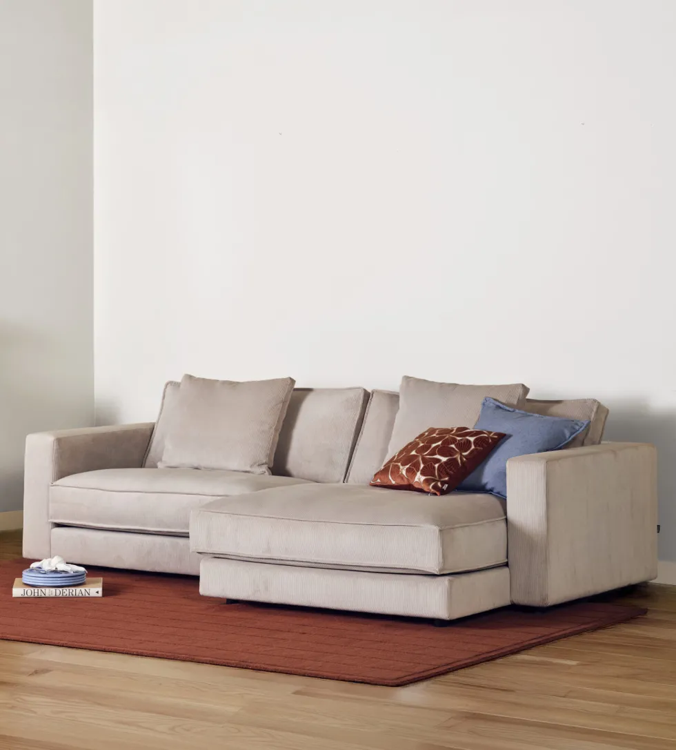Fiona – Soffa med divan
