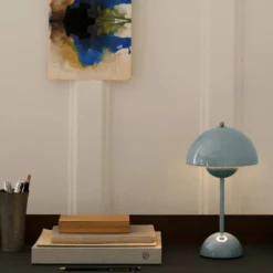 Flowerpot Portable VP9 bordslampa