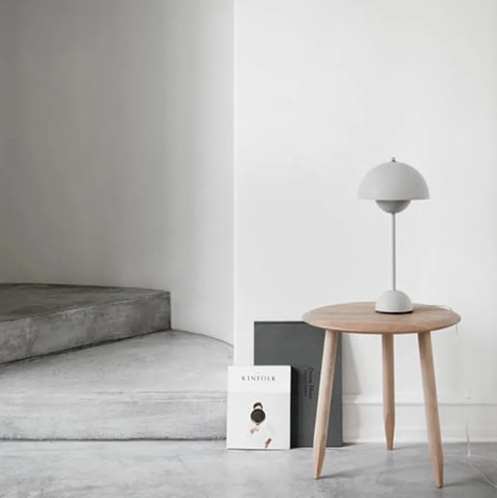 Flowerpot VP3 bordslampa