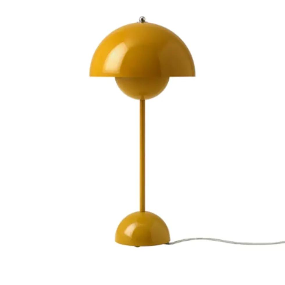 Flowerpot VP3 bordslampa