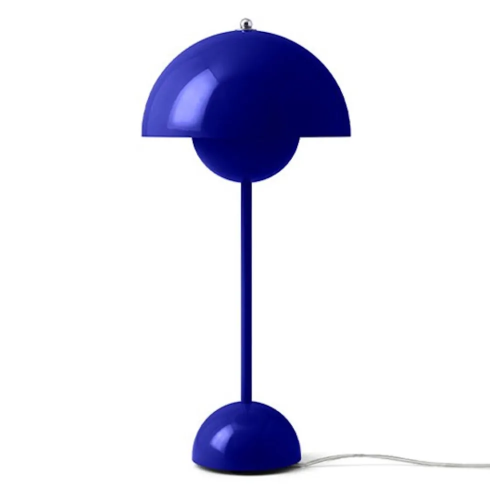 Flowerpot VP3 bordslampa
