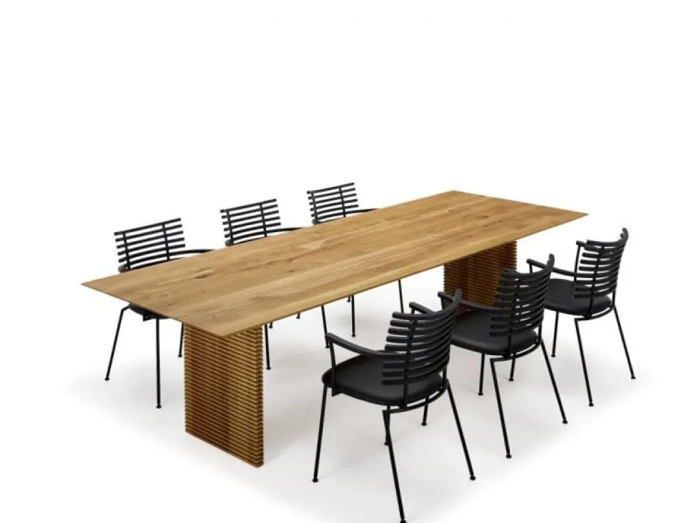 GM 3500 Straight table 240
