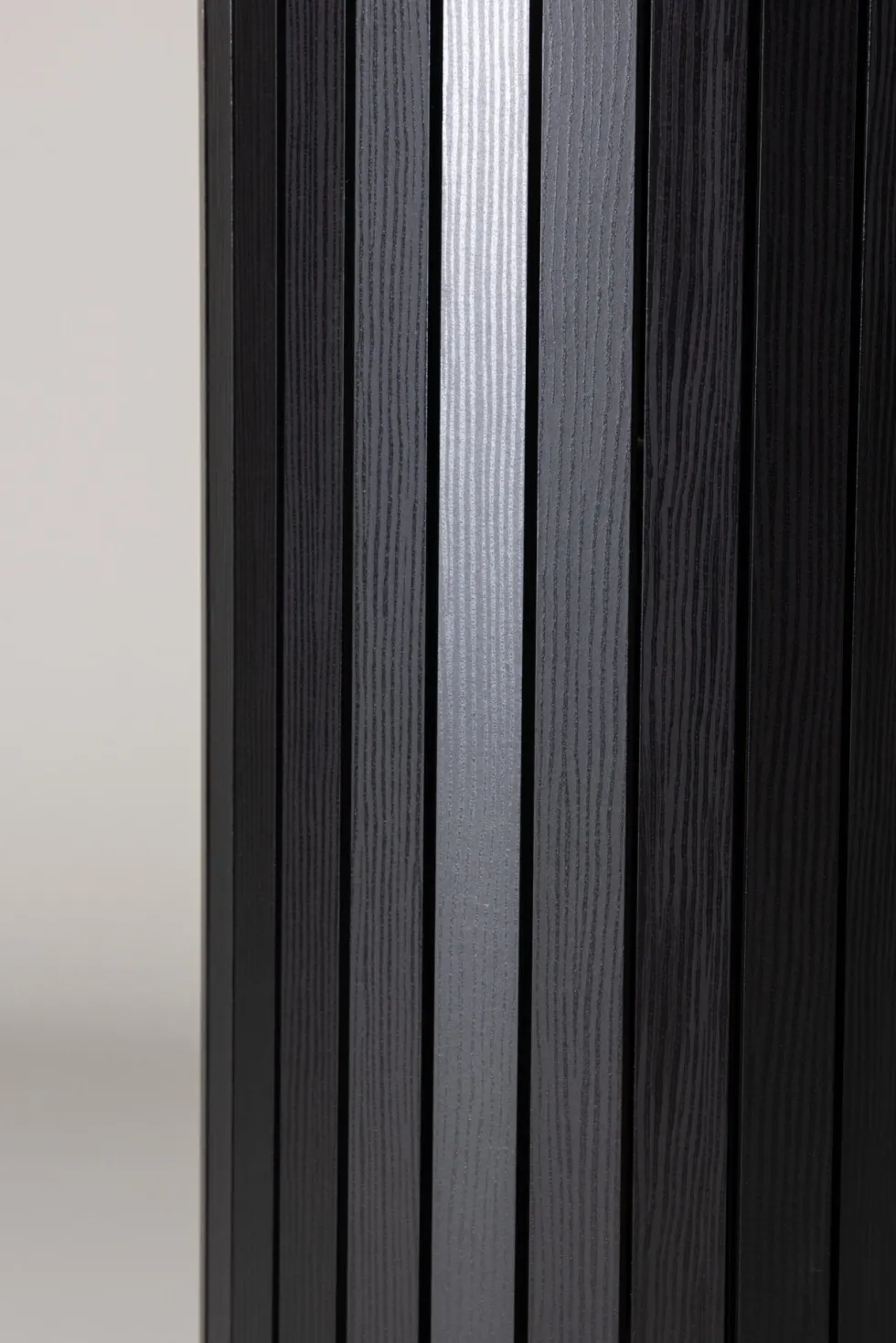 Härön Barbord ⌀70 Black
