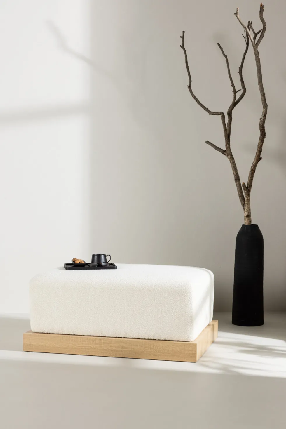 Ivy Ottoman 70 x 45 x 100 White