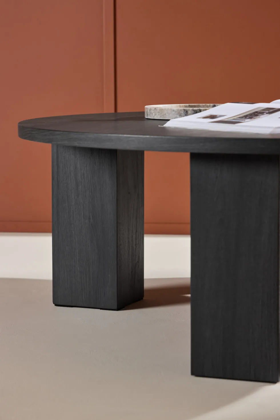 Juno Soffbord ⌀120 Black