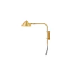 Kelly Short – Vägglampa Gold med dimmer