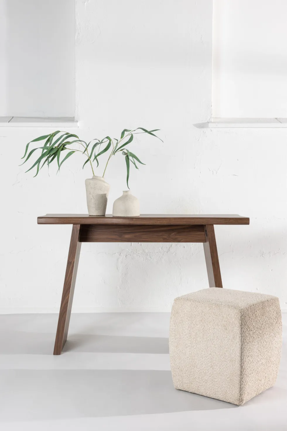 Kirkenes Skrivbord 120 x 40 Walnut