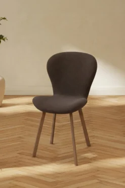Lilja Matstolar Brown