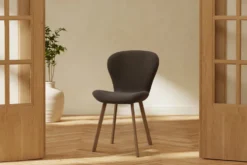 Lilja Matstolar Brown