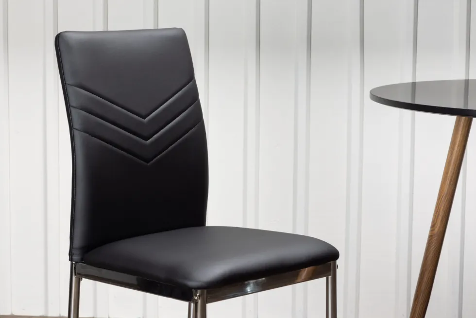 Lily Matstolar Black