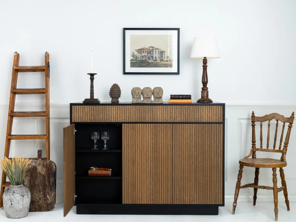 Line Burned Valnöt TV Lift 55″