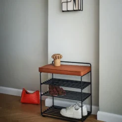 Lower East Seat