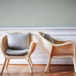 Madame chair icons