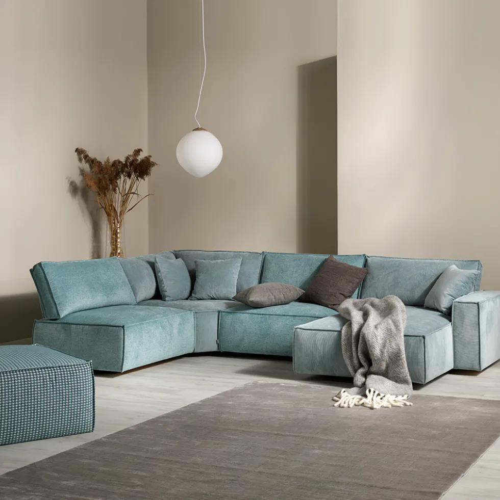 Maksi 3-sits soffa + pall