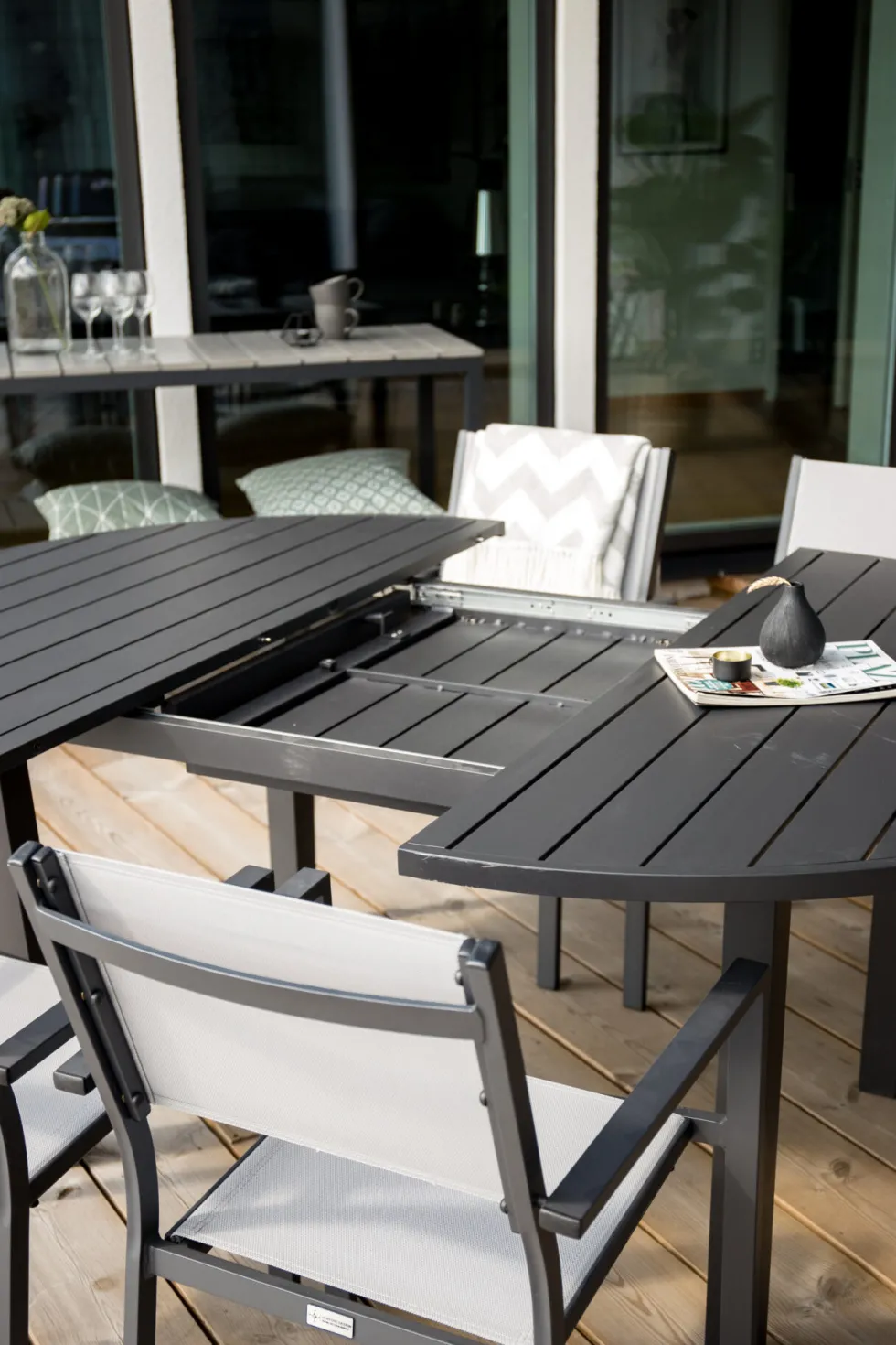 Marbella Runda Matbord ⌀140 Black