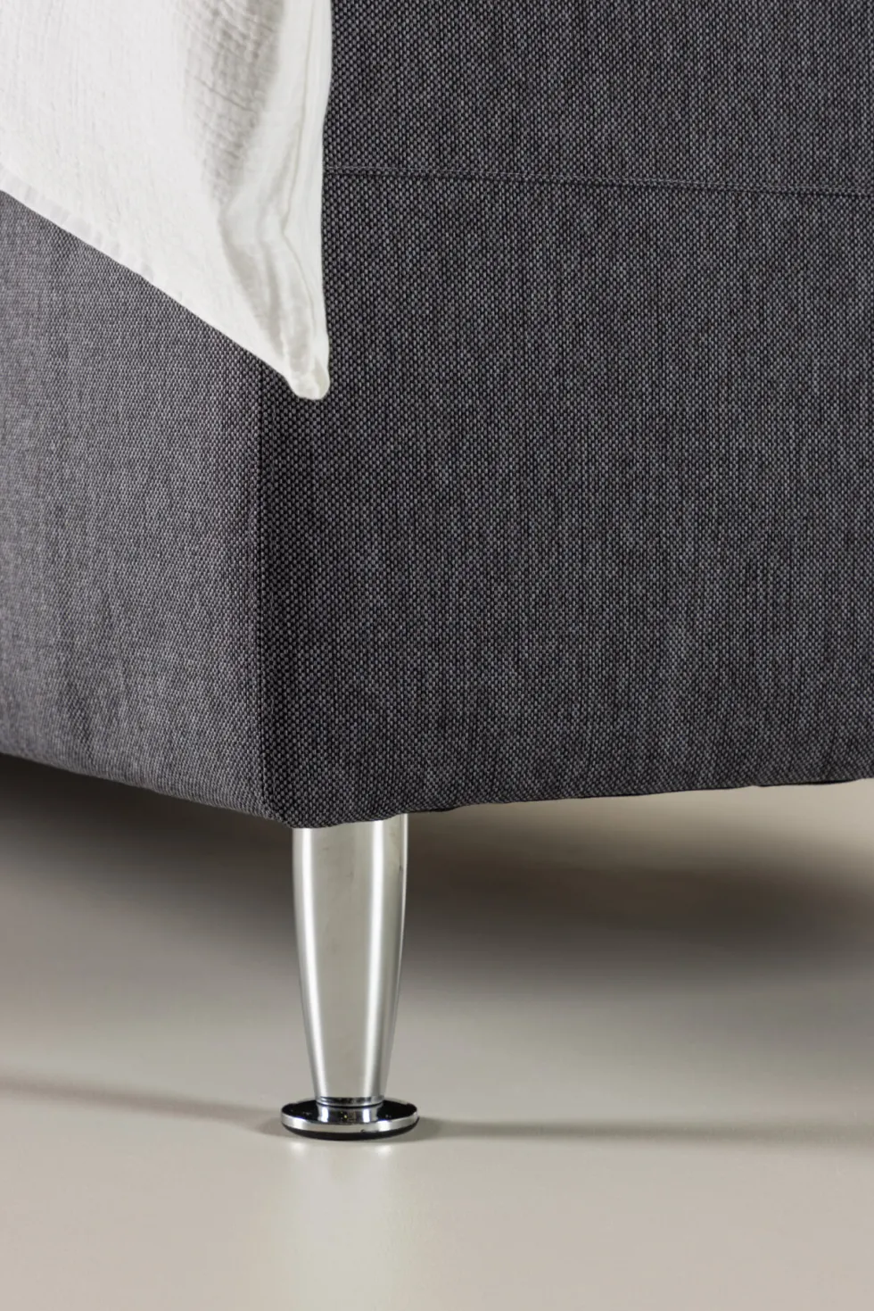 Mesa Enkelsäng 200 x 66 x 90